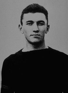 Gus Welch, head coach at Washington State
