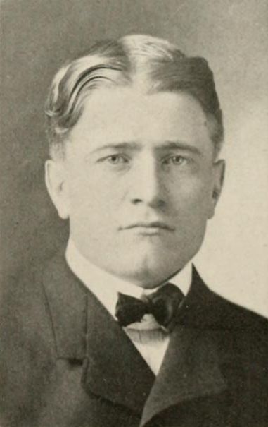 Justa Lindgren, head coach at Illinois