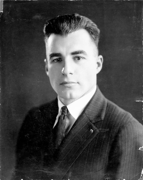 Shy Huntington, head coach at Oregon