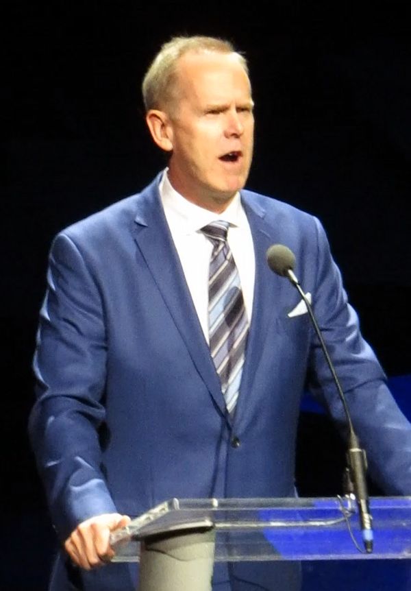 Tom Holmoe, head coach at California