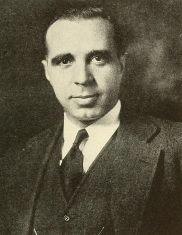 Carl Voyles, head coach at William & Mary and Auburn