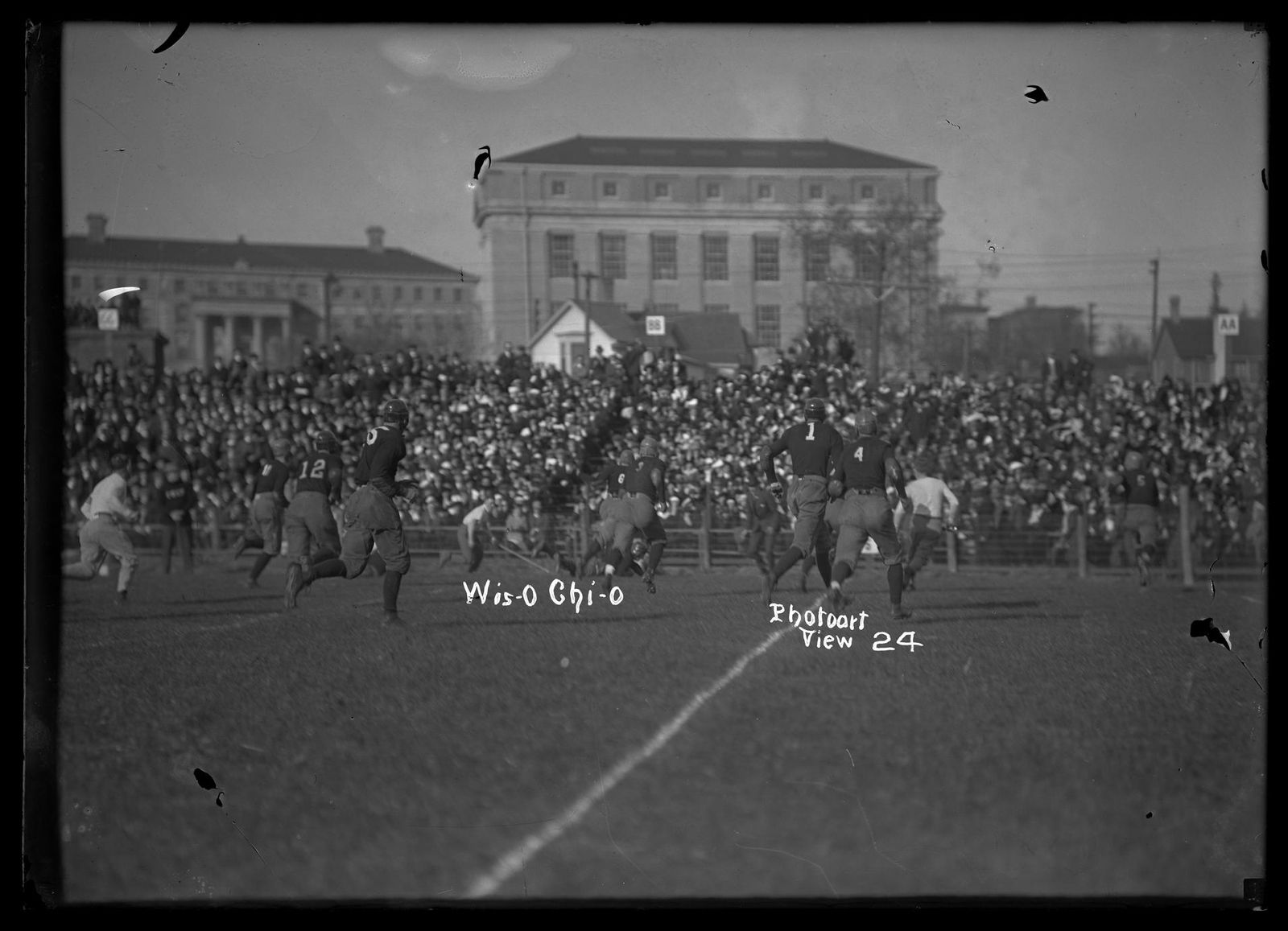 UW vs. Chicago football game