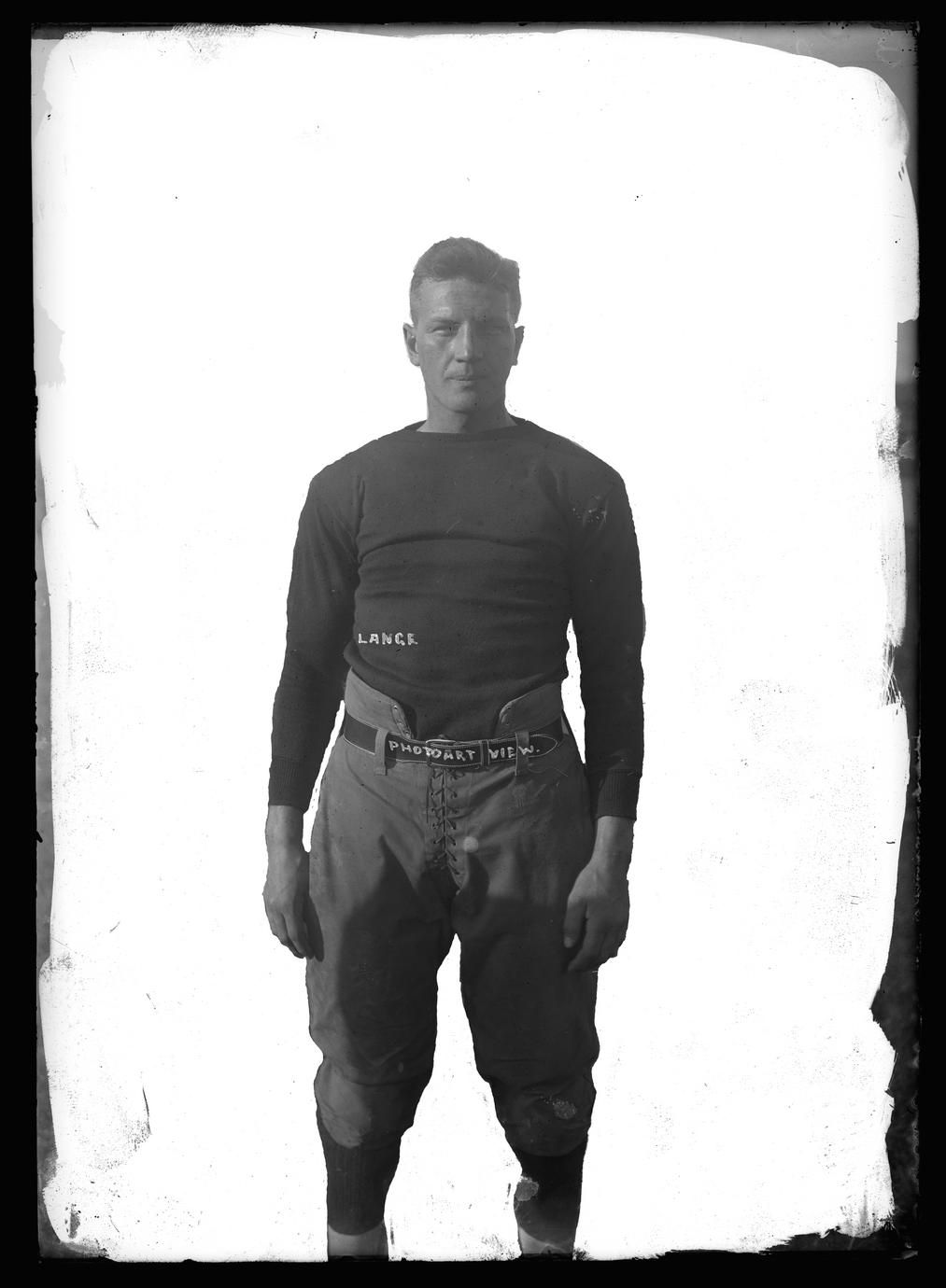 Football player: Lance