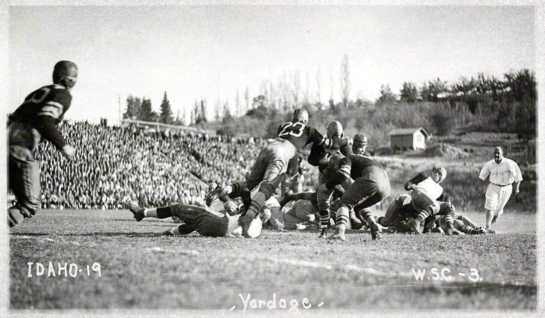 1924 Football game, University of Idaho vs. Washington State College [04]