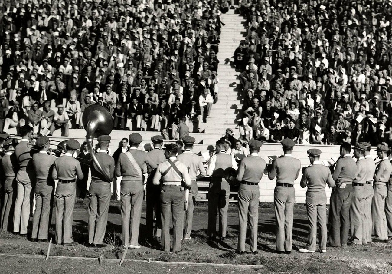 Pep band at football game [06]