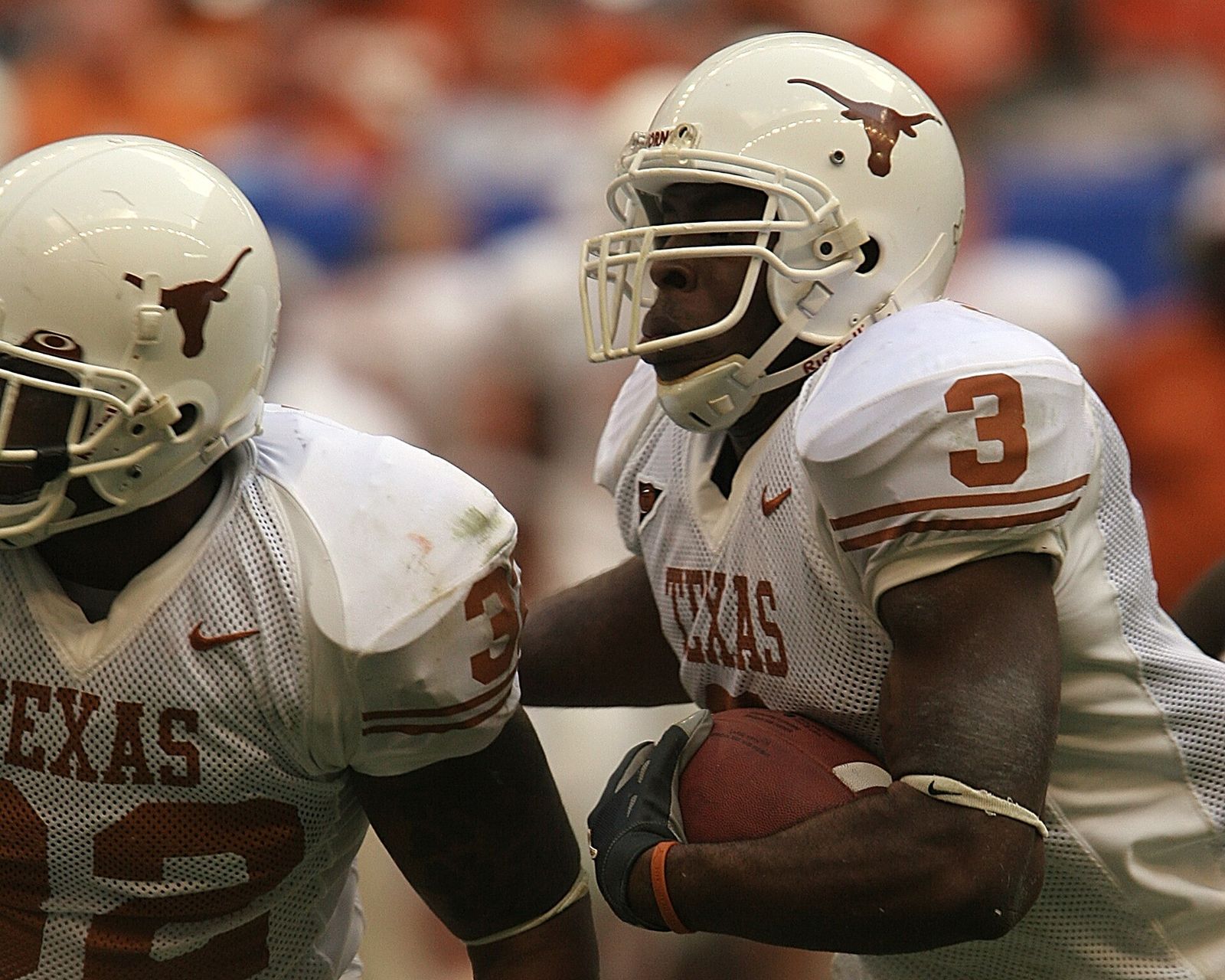 Chris Ogbonnaya, tailback for the Texas Longhorns, in the 2005 Big XII Championship game