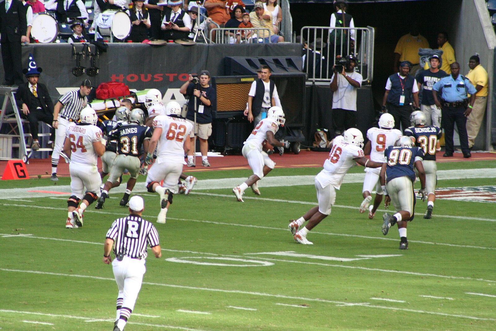 Selvin Young scores a touchdown during a College football game - The University of Texas Longhorns vs the Rice University Owls, 16 September 2006.