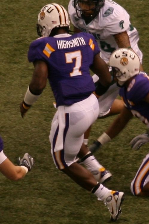 Ali Highsmith (#7), LSU Linebacker, LSU Tigers vs. Tulane Green Wave in Superdome, September 29, 2007