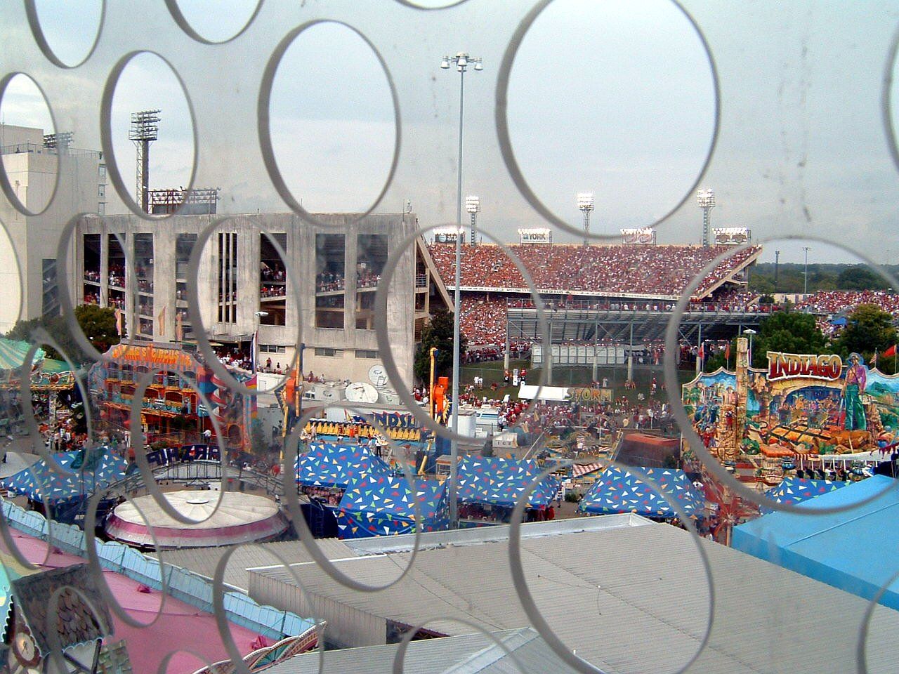 2007 Red River Shootout as viewed from the skyway of the Texas State Fair. See also 2007 Texas Longhorn football team.
