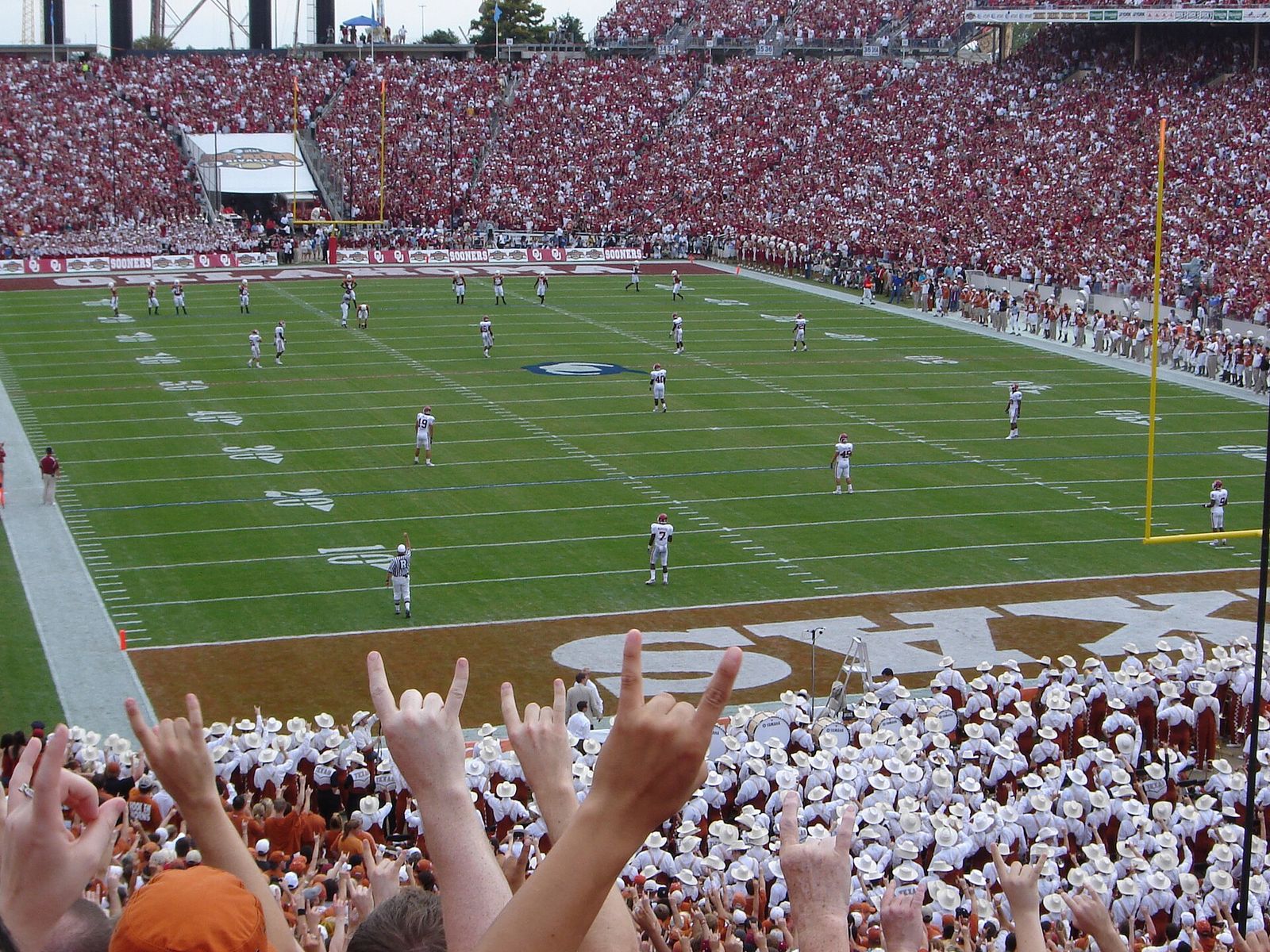 The 2007 Texas Longhorn football team kicksoff to the University of Oklahoma Sooners at the Red River Shootout 2007.