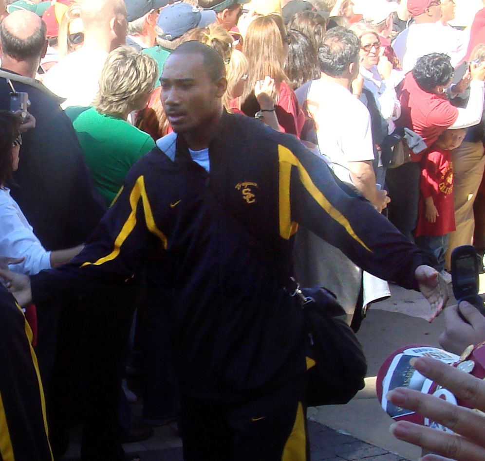 Hershel Dennis, walking with the rest of the USC Trojans football team towards Notre Dame Stadium.