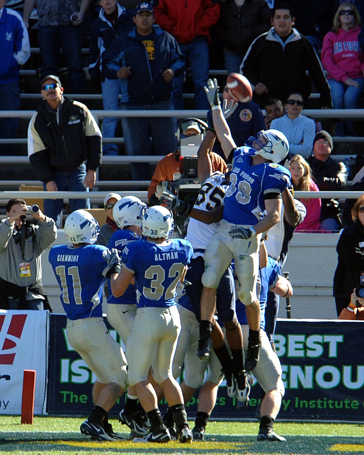 California vs. Air Force, 2007