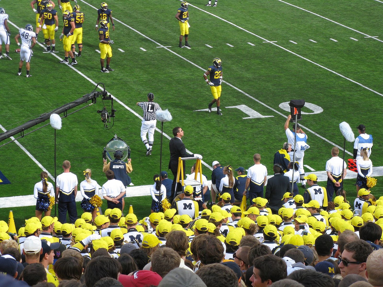 Darryl Stonum against Connecticut on September 4, 2010