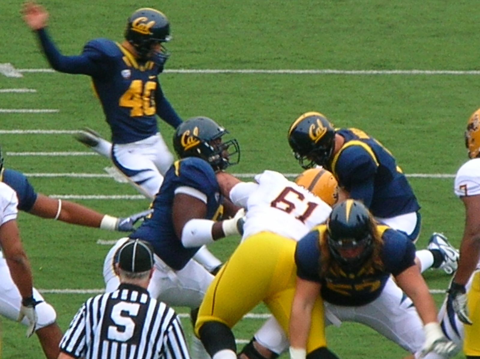 Cal kicker Giorgio Tavecchio kicks a field goal during a home game against the Arizona State Sun Devils in Berkeley. The Golden Bears won 50-17.