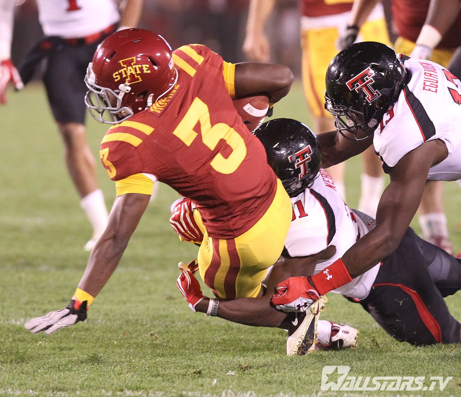 Photo by Reese Strickland Sponsored by: <a href="http://www.wallstars.tv" rel="nofollow">www.wallstars.tv</a>