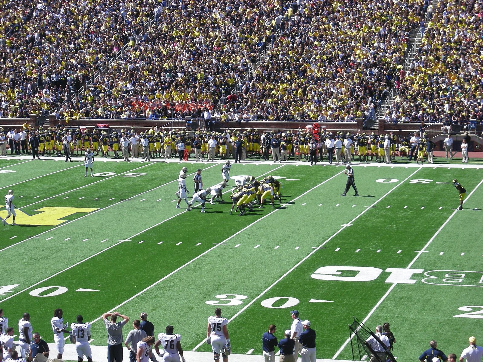 Michigan on offense during the Akron Zips vs. Michigan Wolverines football game at Michigan Stadium in Ann Arbor, Michigan (United States). Michigan won 28–24.