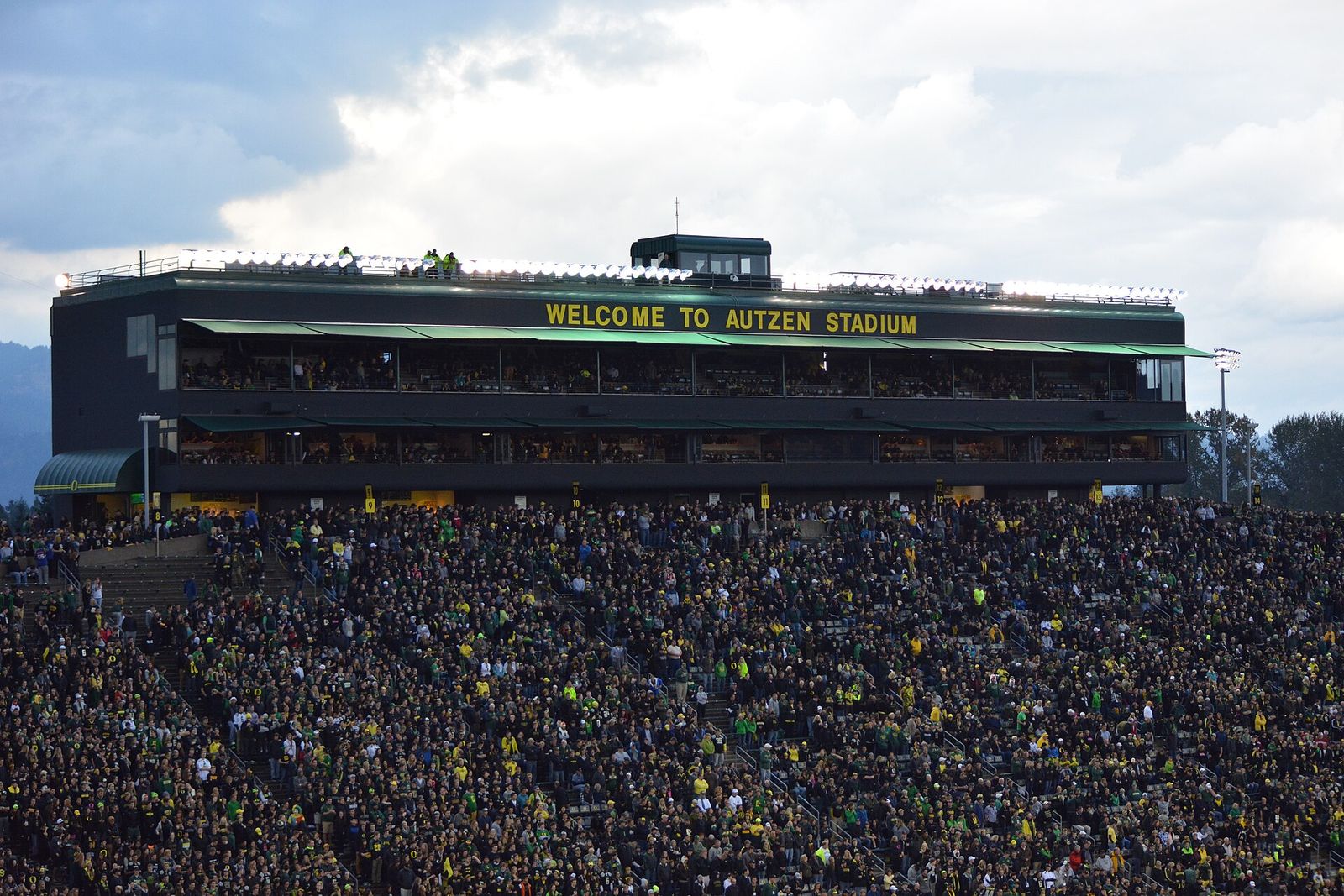 Oregon 45 Stanford 16