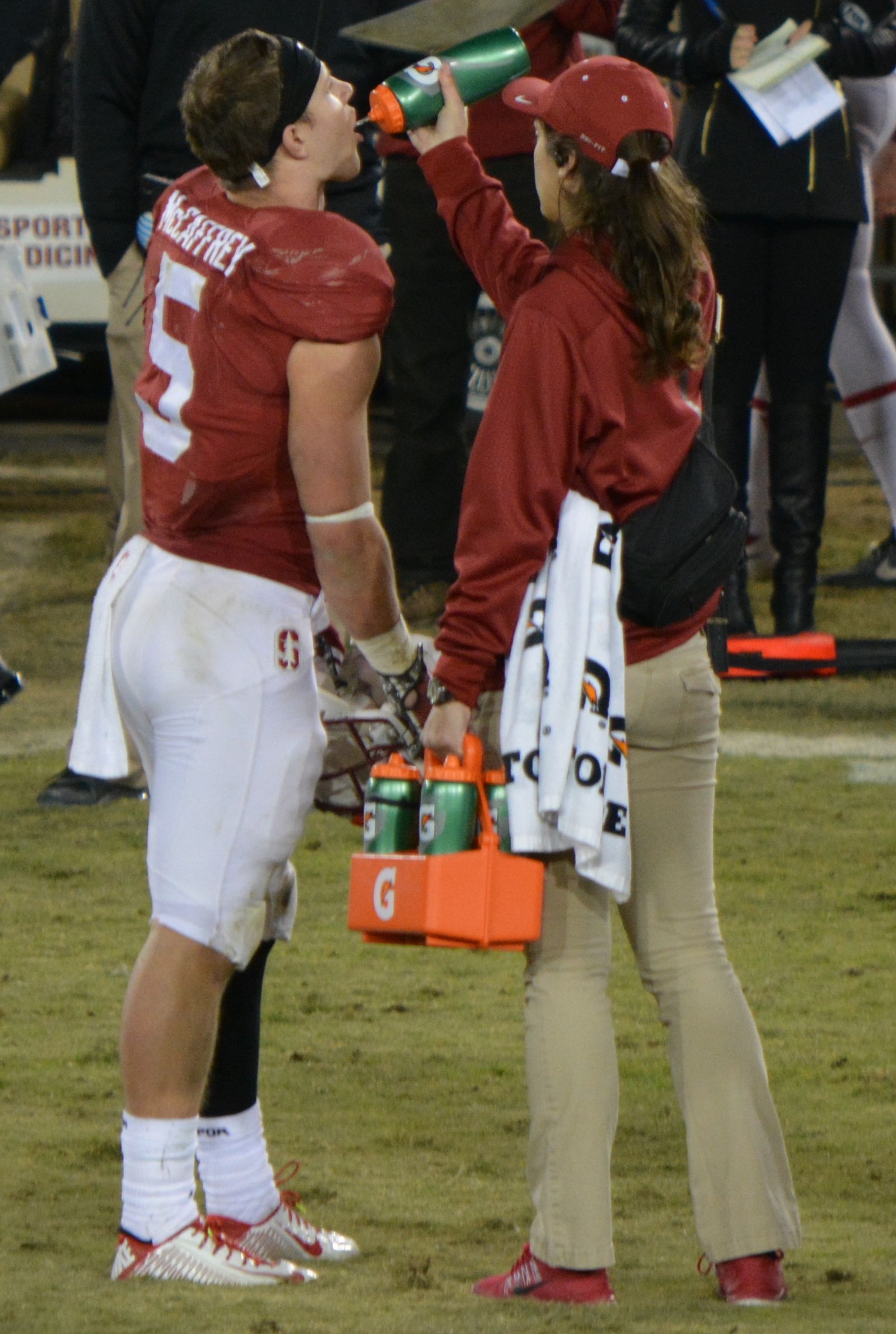Stanford 38 Notre Dame 36