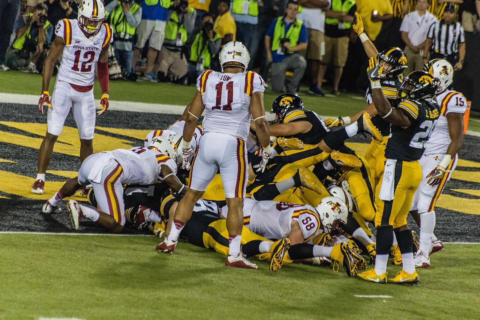 Iowa State at Iowa, 2016