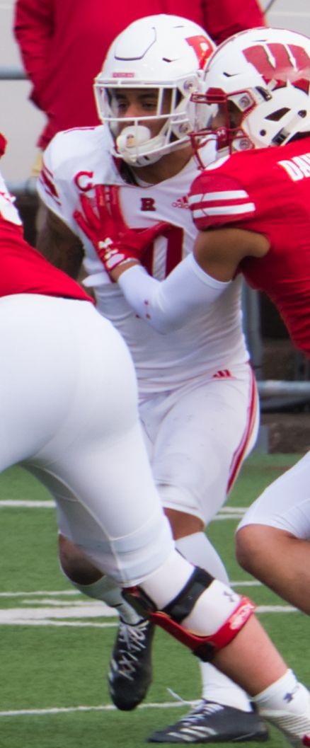 Jonathan Taylor carries the ball for Wisconsin during a November 2018 game against Rutgers at Camp Randall Stadium.