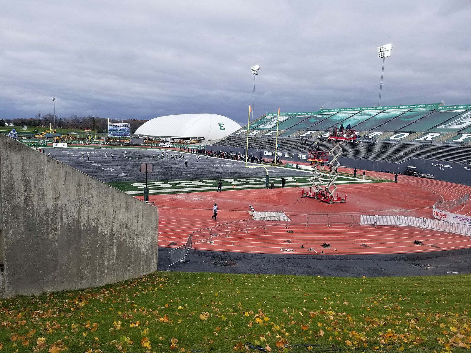 Akron at EMU