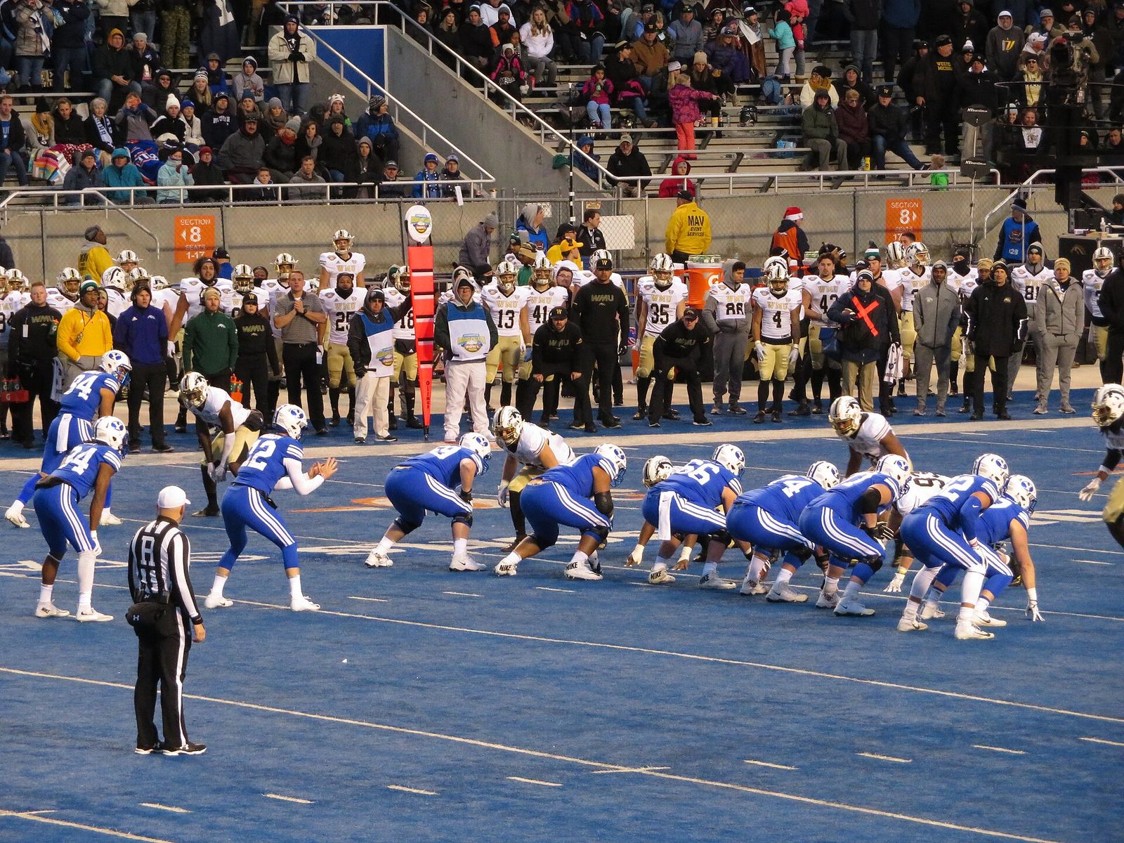 Brigham Young University Cougars 49, Western Michigan University Broncos 18, Famous Idaho Potato Bowl, Albertsons Stadium, Boise State University, Boise, Idaho