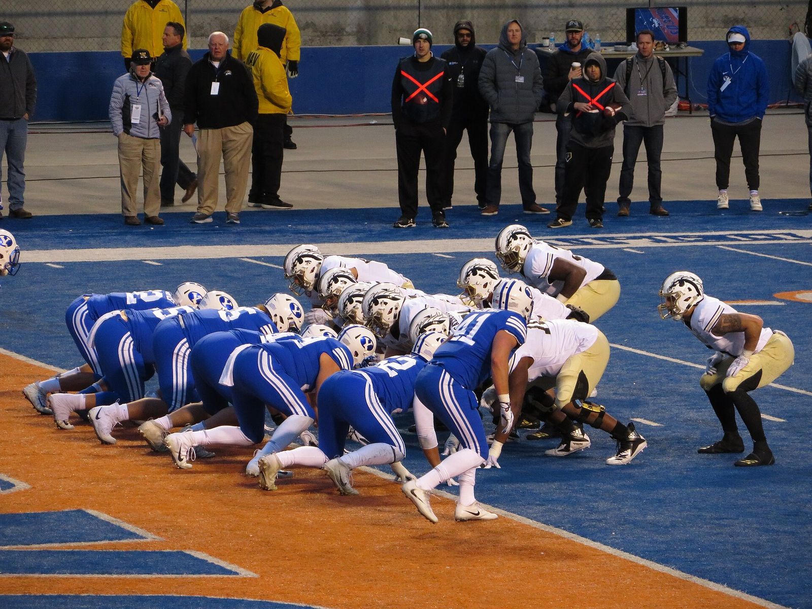 Brigham Young University Cougars 49, Western Michigan University Broncos 18, Famous Idaho Potato Bowl, Albertsons Stadium, Boise State University, Boise, Idaho