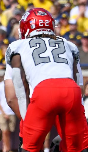 MBN_S23G02_UNLV-54