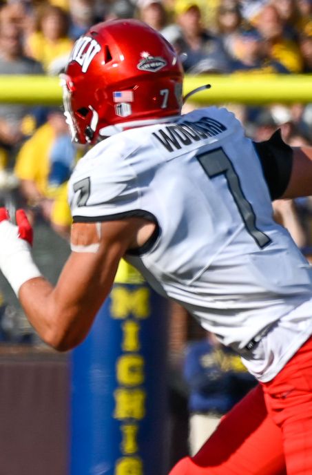 MBN_S23G02_UNLV-73