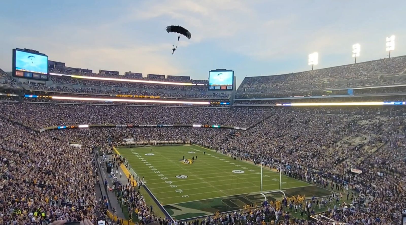 Army vs. LSU, 2023