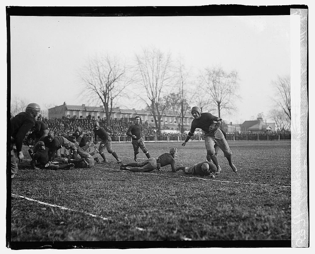 Georgetown, Wash. & Lee game, 11/28