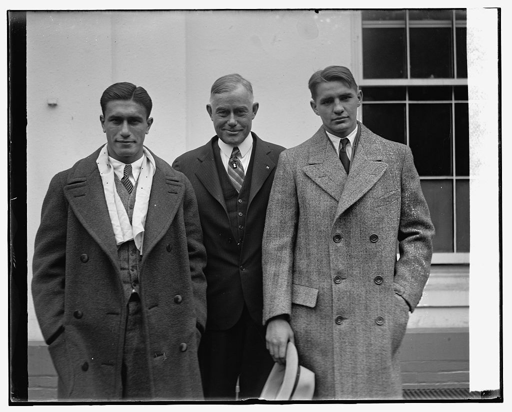 Membs. Mich. Univ. football team, 10/29/26
