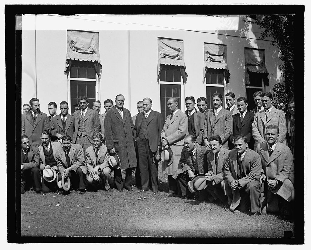 Hoover with Univ. of Pittsburgh football team, 10/3/29