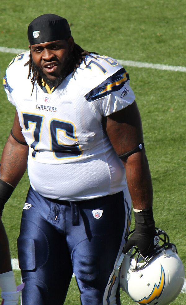 Cam Thomas in the NFL