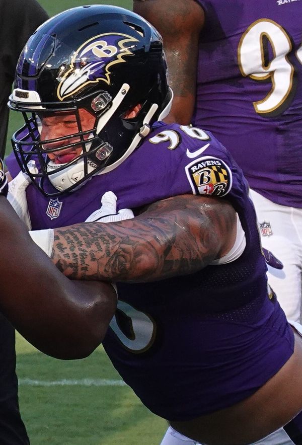 Brent Urban with the Baltimore Ravens, 2018