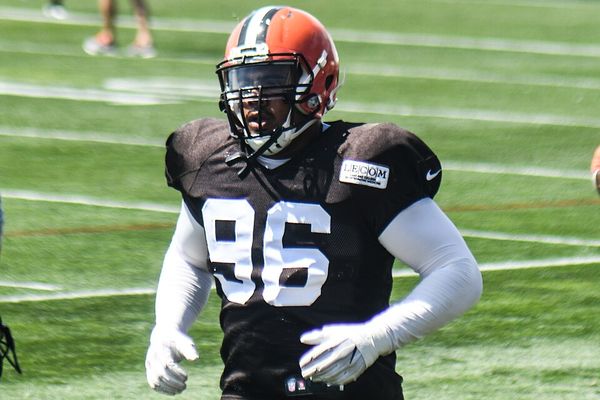 Xavier Cooper in the NFL