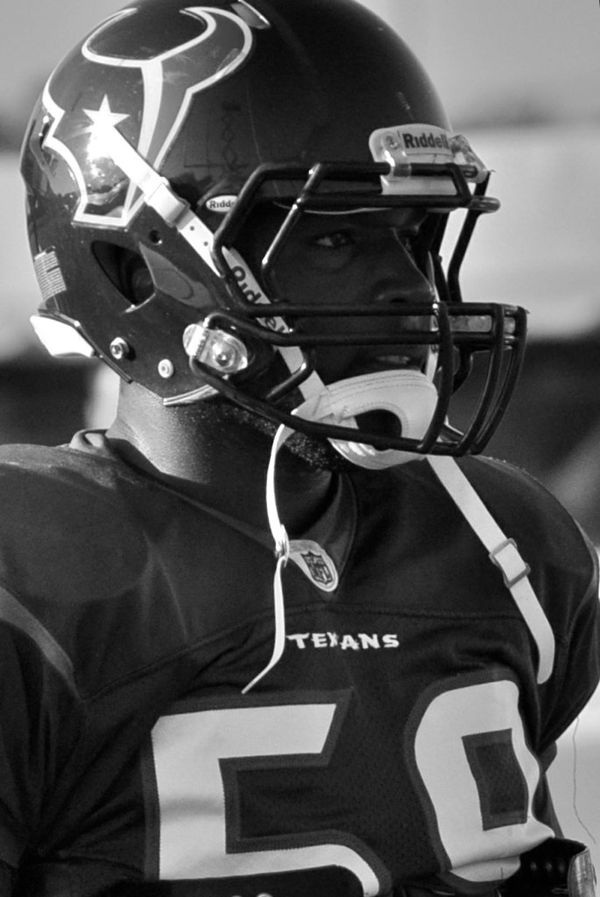 DeMeco Ryans with the Houston Texans