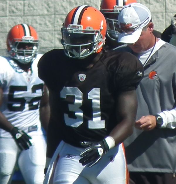 Montario Hardesty in the NFL