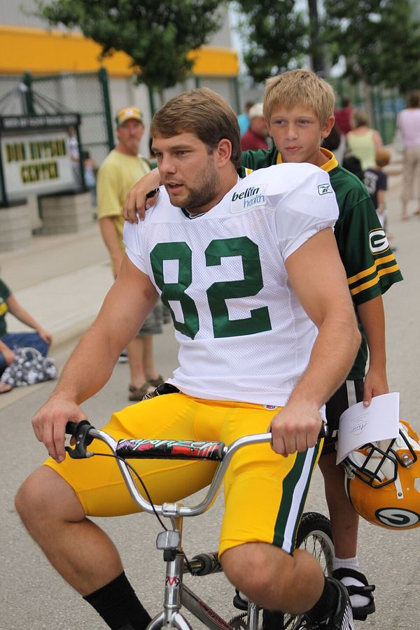 Ryan Taylor with the Green Bay Packers