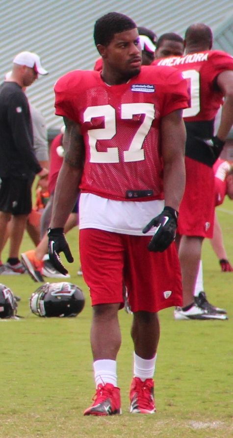 Robert McClain with the Atlanta Falcons, 2013