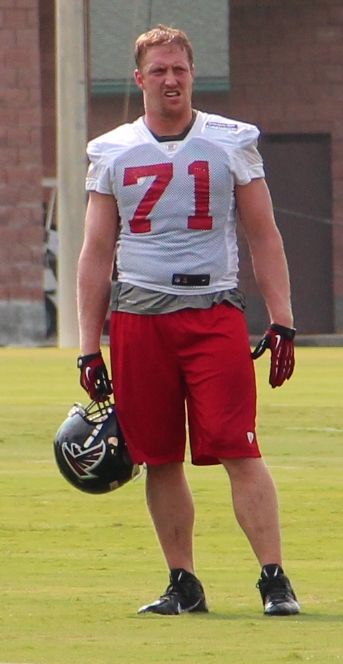 Kroy Biermann with the Atlanta Falcons, 2013