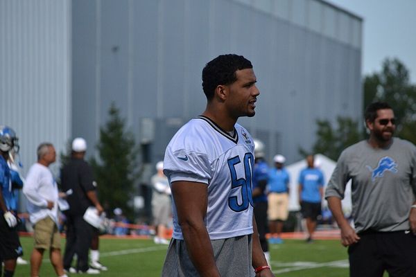 Travis Lewis with the Detroit Lions, 2012