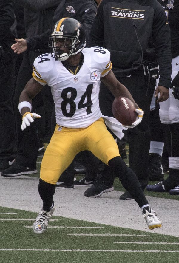 Antonio Brown with the Pittsburgh Steelers, 2015