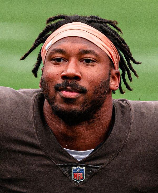 Myles Garrett with the Cleveland Browns, 2021