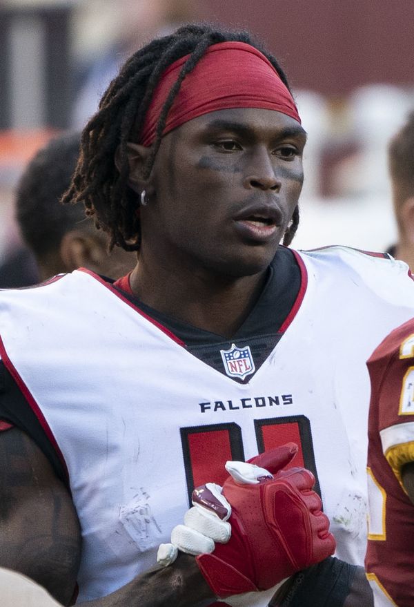 Julio Jones with the Atlanta Falcons, 2018