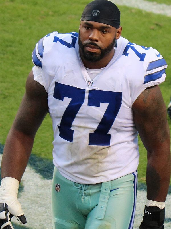Tyron Smith, 2017