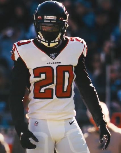 Kendall Sheffield in the NFL