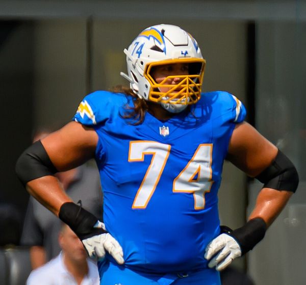 Austin Deculus with the Los Angeles Chargers
