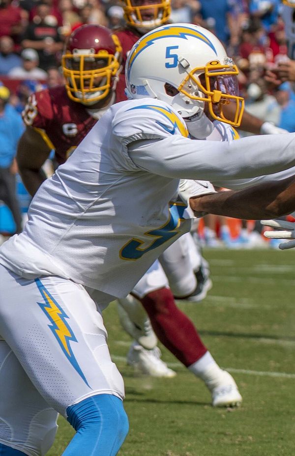 Josh Palmer with the Los Angeles Chargers, 2021