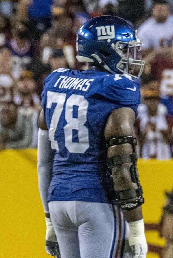Andrew Thomas with the New York Giants